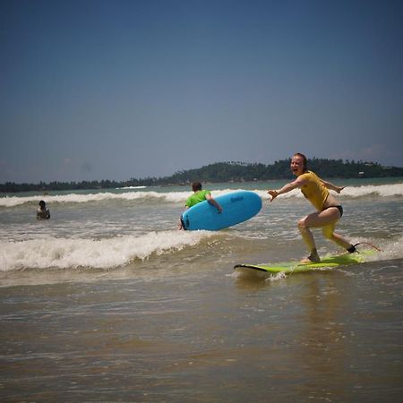 Bay Reach Home Stay Weligama Exterior photo