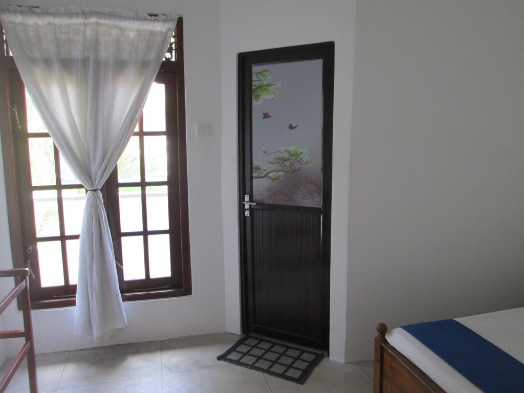 Bay Reach Home Stay Weligama Exterior photo